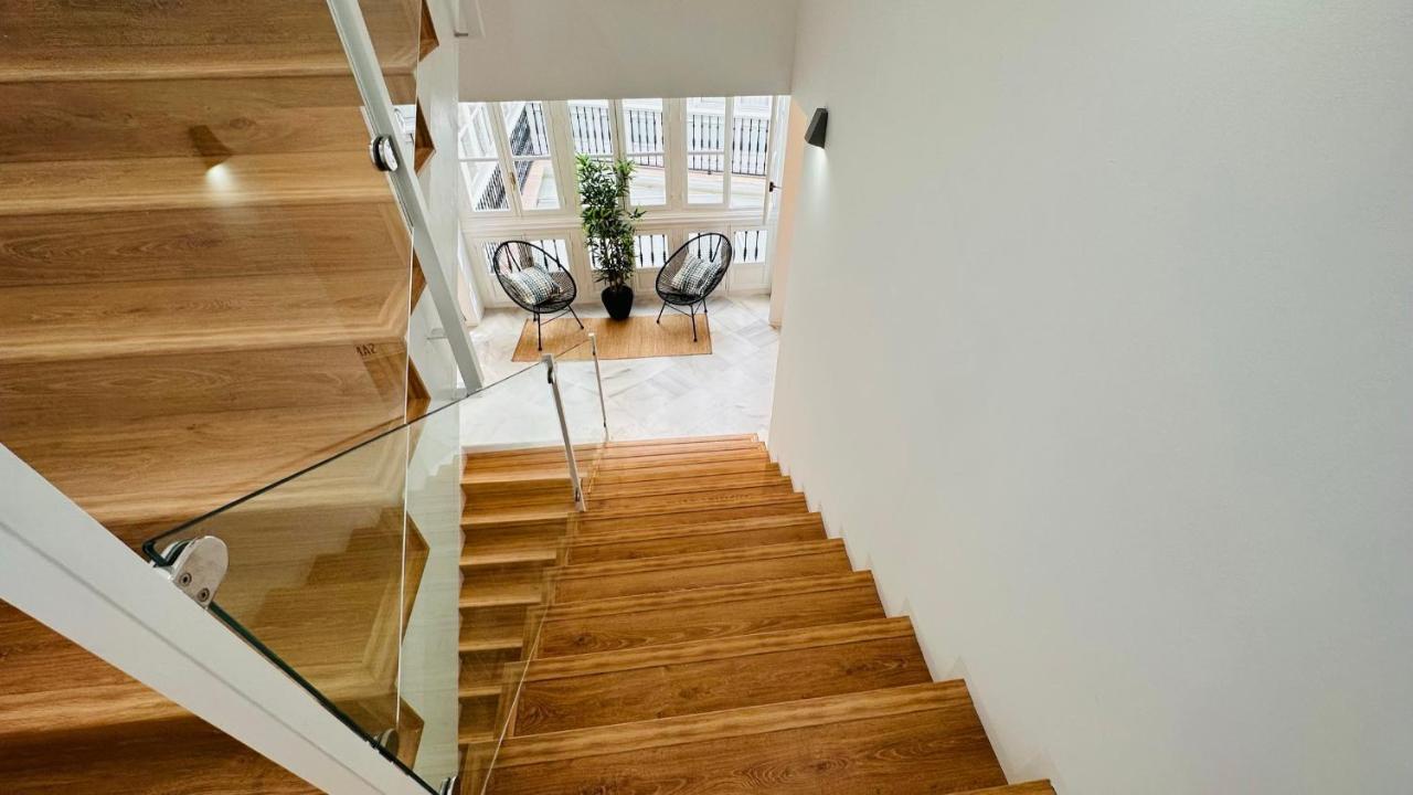 Apartamentos Gadir Centro Cadiz Luaran gambar