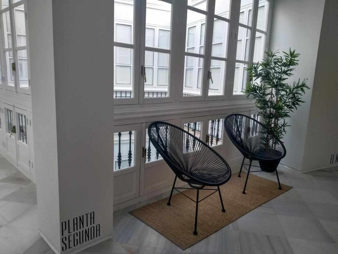 Apartamentos Gadir Centro Cadiz Luaran gambar